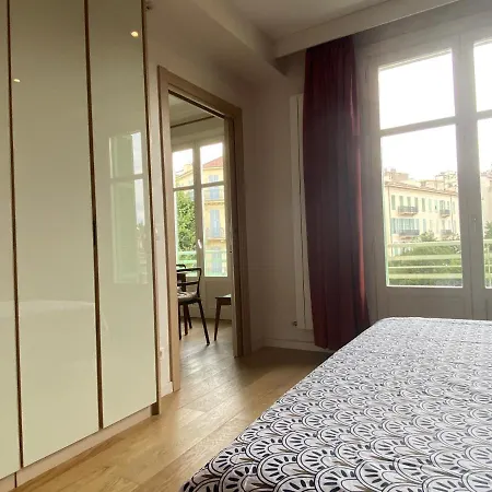 Victor Hugo - Modern And Sunny, Terrace, 2 Baths